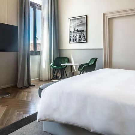 Radisson Collection Hotel, Palazzo Nani Venice-3