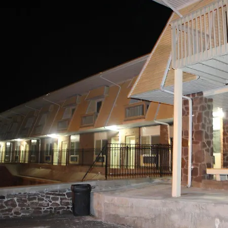 Passport Inn And Suites - Middletown-3