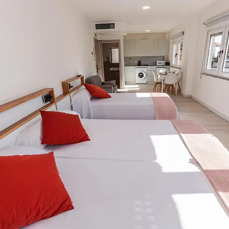 Ola Apartamentos Finisterre-2
