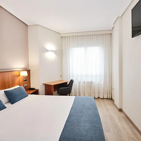 Hotel Ciudad De Compostela-3