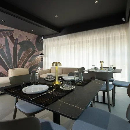 Villa Della Lupa Luxury Rooms-3