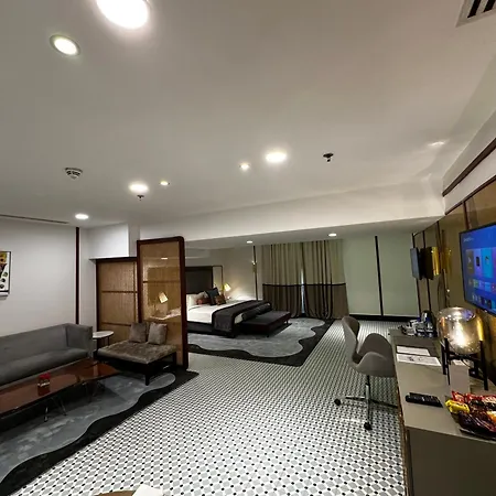 The Nishat Hotel-2