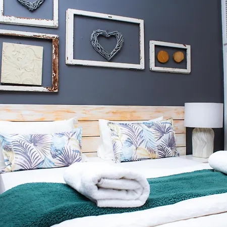 Beechwood B&B-2