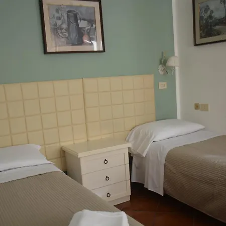 Hotel Cordova-3
