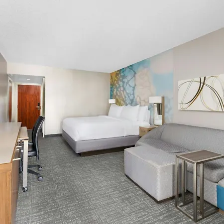 Courtyard By Marriott Fort Lauderdale North/Cypress Creek-3