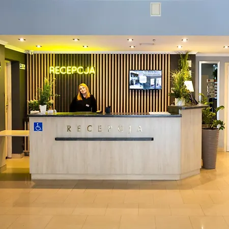 Hit Hotel-2