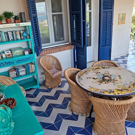 VFH Villa Flavia Eco B&B - 50 metri dal mare-3