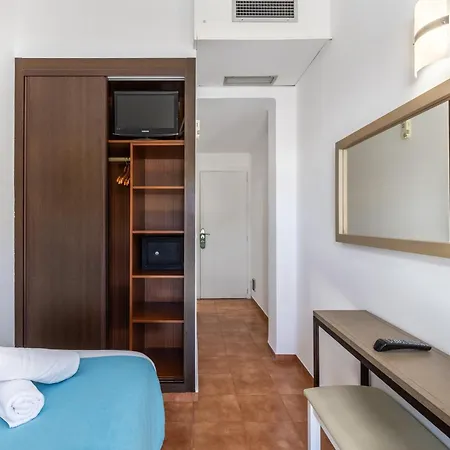 Hostal Neptuno-3