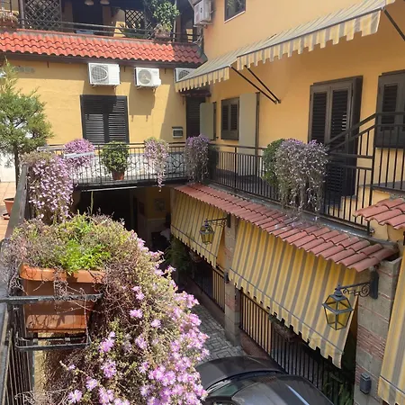 Hotel Amadeus-3