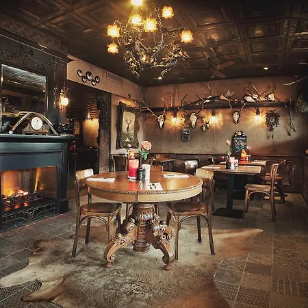 Hotel Loco-2