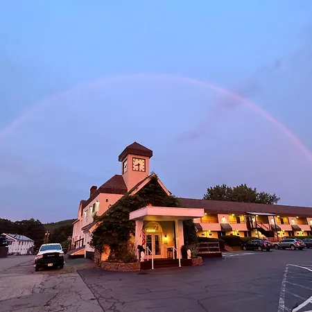 The Black Mountain Inn-3