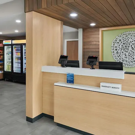 Fairfield Inn & Suites Detroit Farmington Hills-2