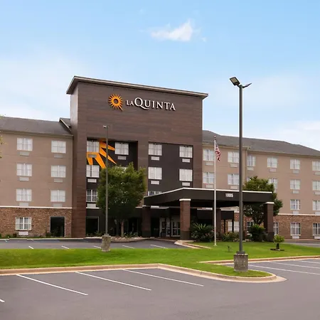 La Quinta By Wyndham Montgomery-3