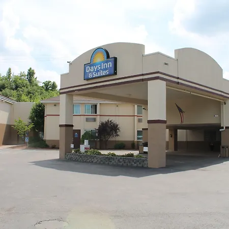 Days Inn & Suites By Wyndham Bridgeport - Clarksburg-3