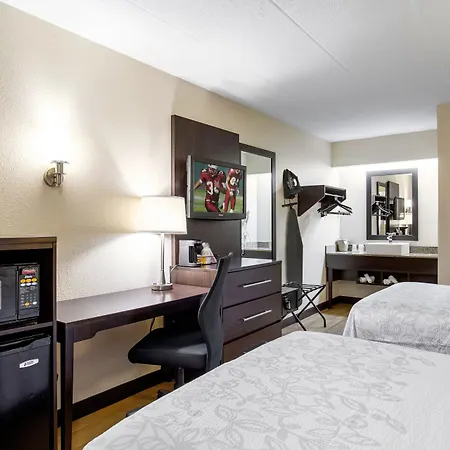 Red Roof Inn Plus+ Baltimore North - Timonium-2