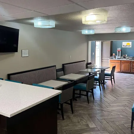 Days Inn By Wyndham Dalhart-3