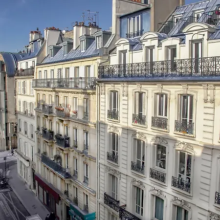 Maison Mere-3