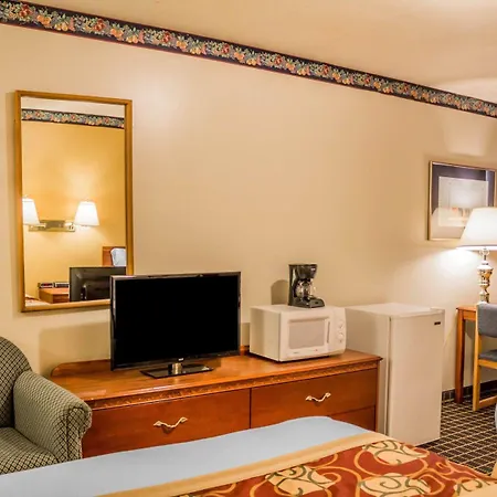 Rodeway Inn Kalkaska-3