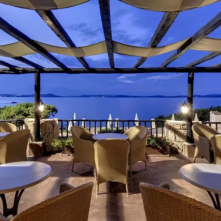 Grand Hotel Smeraldo Beach-3