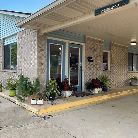 Executive Inn-3