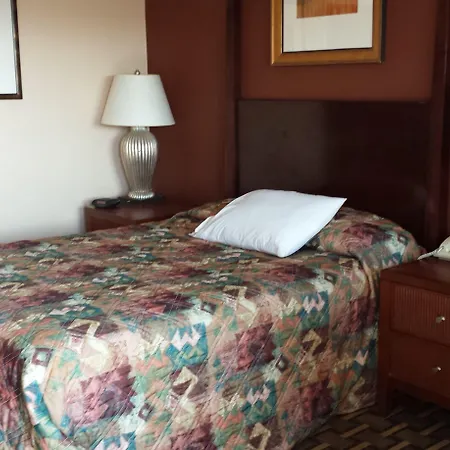 Executive Inn & Suites-2