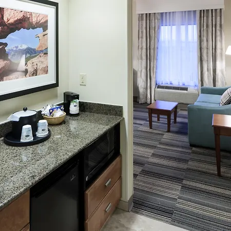 Hampton Inn & Suites Colorado Springs/I-25 South-3