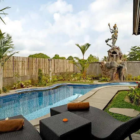 Gynandha Ubud Cottage-3