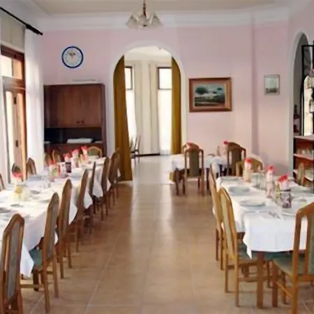 Hotel Mignon 50 Mt Dalla Spiaggia E Dall'Isola Pedonale-3
