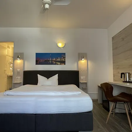 City Lounge Hotel-3