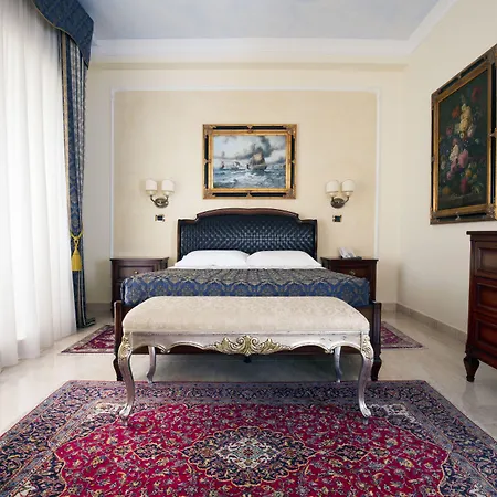 Grand Hotel President-2