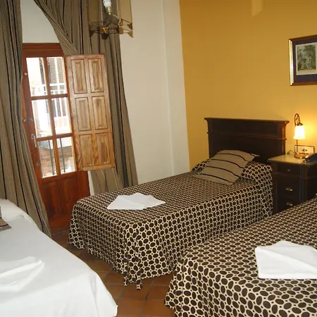 Hotel Almona-2