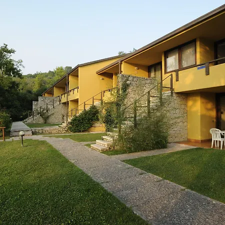 Poiano Garda Resort Appartamenti-3