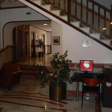 Hotel Marina Victoria-3