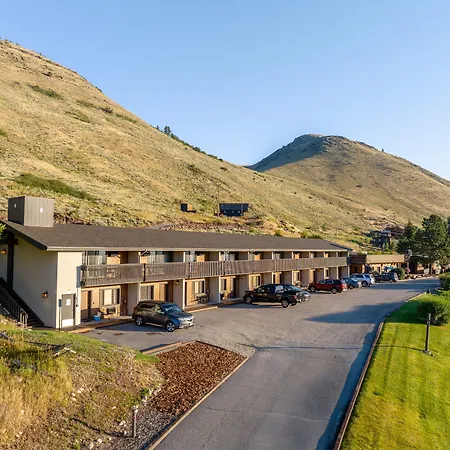 Elk Refuge Inn-3