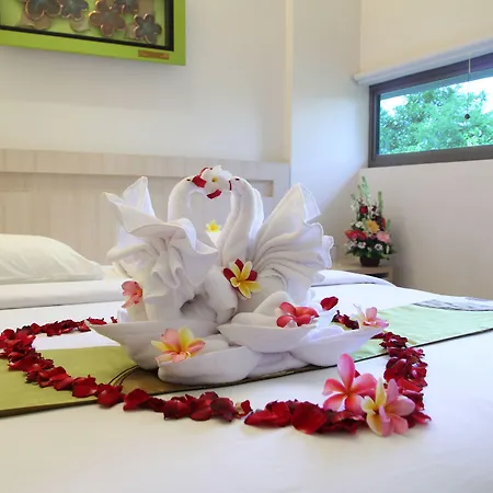 J Hotel Kuta-2