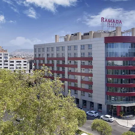 Ramada Plaza By Wyndham Izmir-3