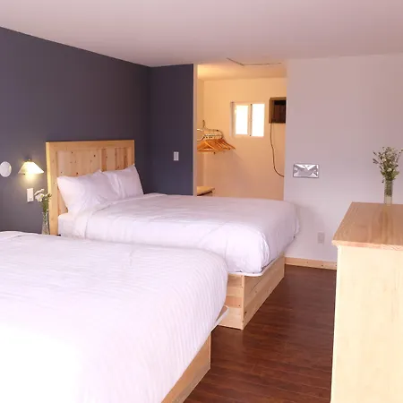 Golden Village Lodge-3