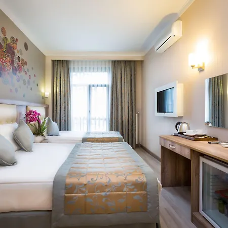 Fatih Hotel Corner-2
