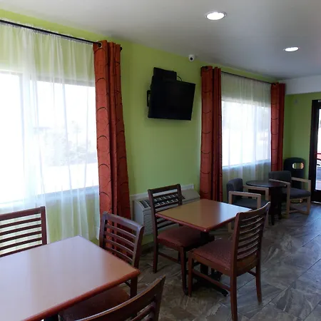 Apex Inn-3