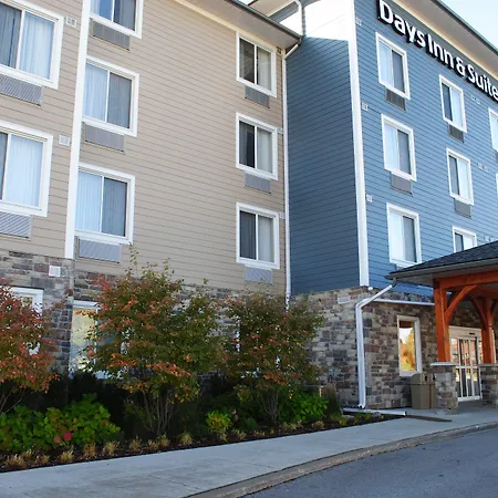 Days Inn & Suites By Wyndham Lindsay-2