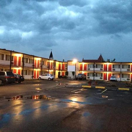Imperial Motel Cortland-3