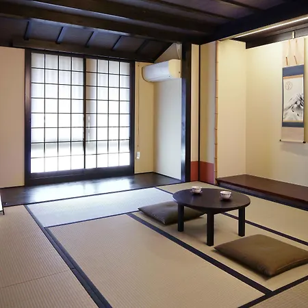 Kyomachiya Ryokan Sakura Urushitei-3