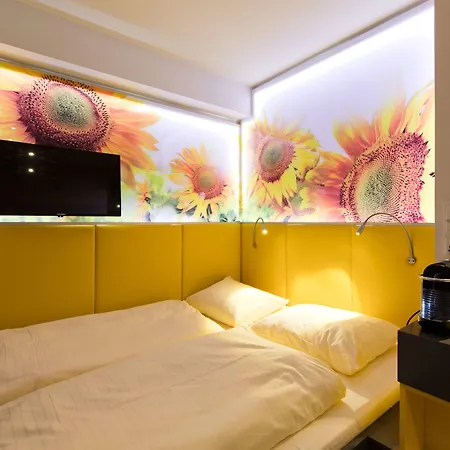Buddy Hotel-2