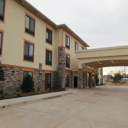 Best Western Plus Fairview Inn & Suites-2