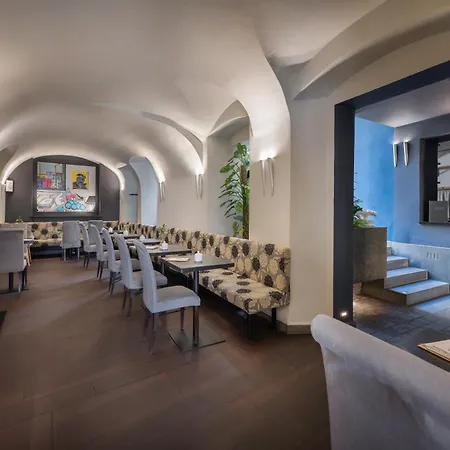 Design Hotel Neruda-2