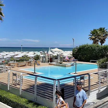 Hotel Eliseo Riccione-3