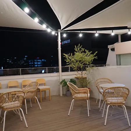 Tong Tong Petit Hotel-3