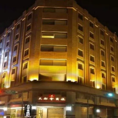 Metropolis Hotel-3