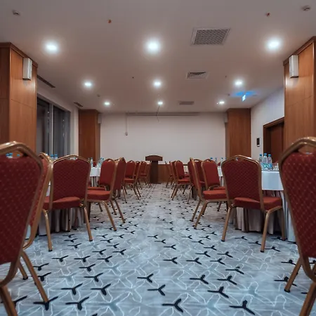 Midtown Hotel Baku-2