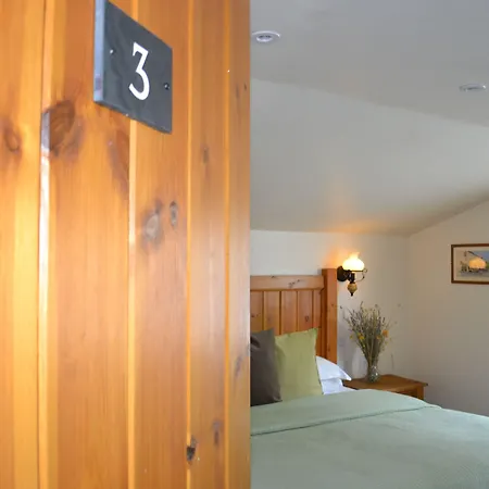 The Gwaelod Y Garth Inn-3